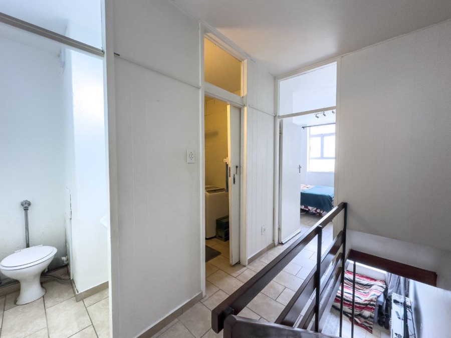 2 Bedroom Property for Sale in Loevenstein Western Cape